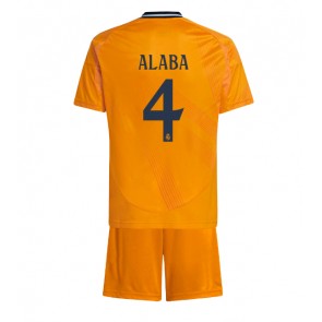 Real Madrid David Alaba #4 Borta Kläder Barn 2024-25 Kortärmad (+ Korta byxor)